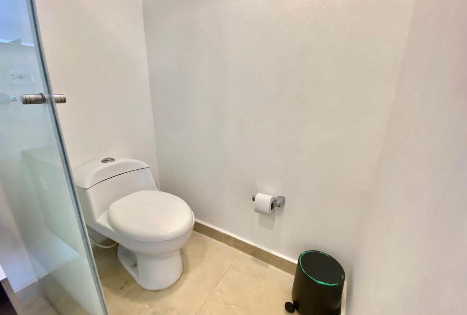 Apartment Hermoso Aparta En Crespo A 5 Minutos Caminando Del Aeropuerto Primera Linea Mar *