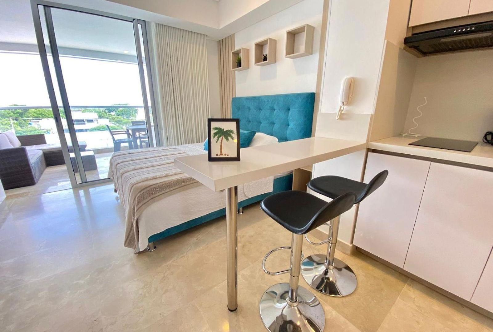 Apartment Hermoso Aparta En Crespo A 5 Minutos Caminando Del Aeropuerto Primera Linea Mar