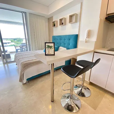 Apartment Hermoso Aparta En Crespo A 5 Minutos Caminando Del Aeropuerto Primera Linea Mar